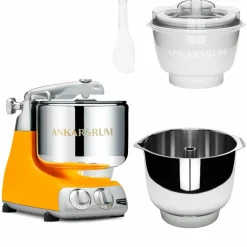 Assistent Original AKM 6230 köksmaskin med glasstillbehör och extra vispskål, röd
