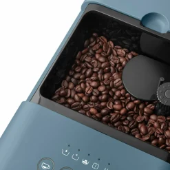 BCC12SBMEU helautomatisk espressomaskin, stormblå