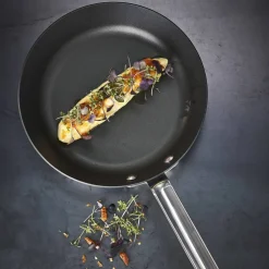Black Iron Stekpanna 26 cm, kolstål