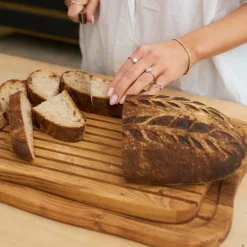 Brödskärbräda Teak