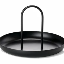 Bricka Black Singles