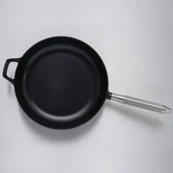 Buster+Punch stekpanna rund 28 cm, stålhandtag