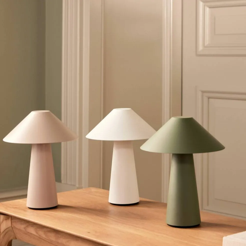Cannes IP44 portabel bordslampa, grön