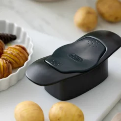 Classic hasselbacksskärare 19 cm, svart