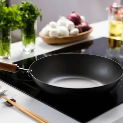 Classic Stir Fry-Pan 24 cm, kolstål