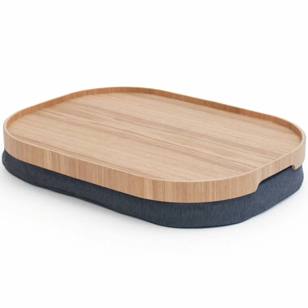 CurveLine Laptray knäbricka med anti-slip, large, pilträ