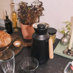 Daybreak termoskanna 1 liter, svart