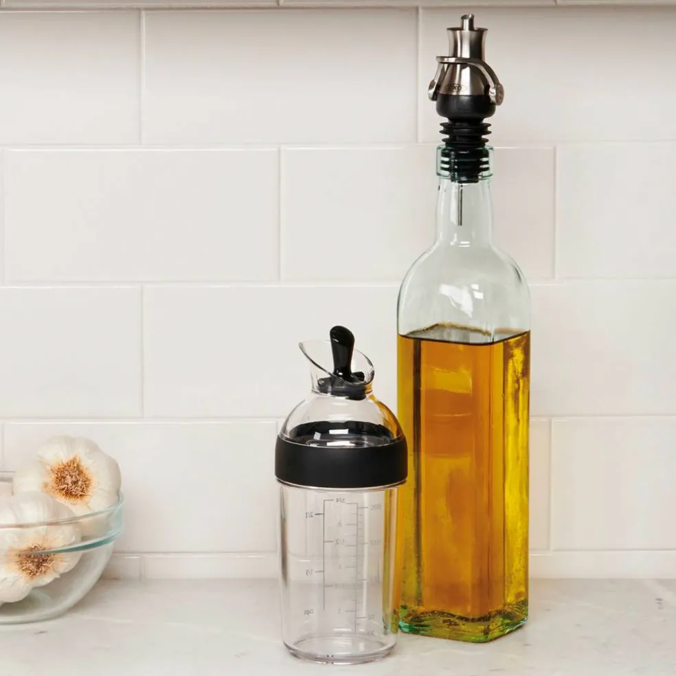 Dressingshaker, svart