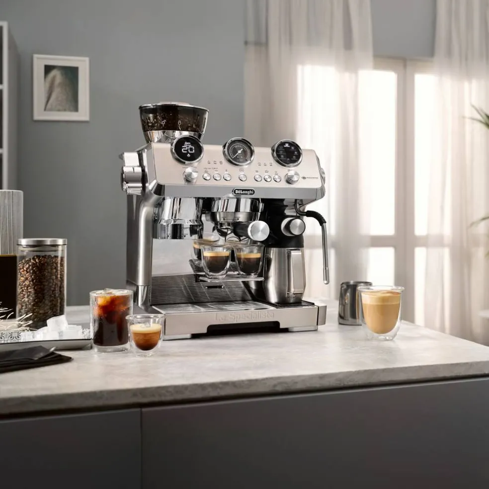 EC9885 Espressomaskin med kvarn