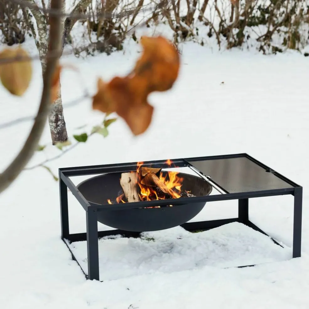 Eldstad med grillgaller