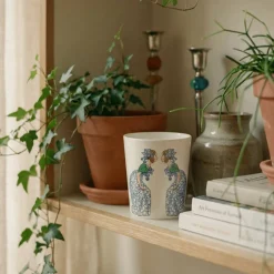 Elsa Beskow mugg 28 cl, August