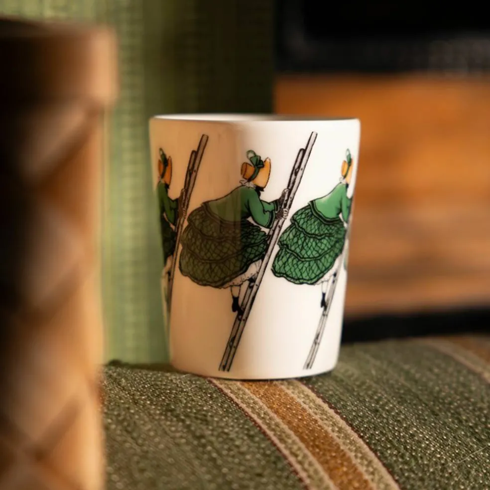 Elsa Beskow mugg 28 cl, Aunt Brown