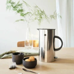EM77 Vattenkokare 1,5 liter, stål