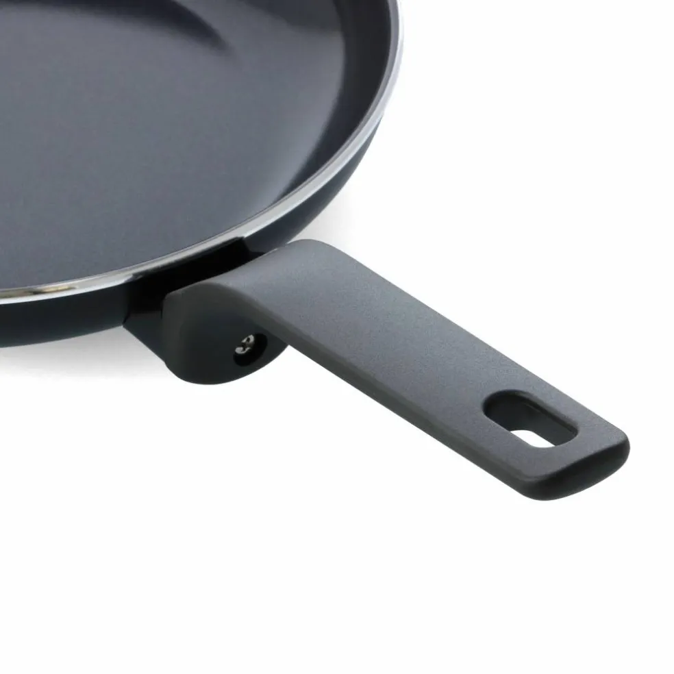 Essence stekpanna 28 cm, svart