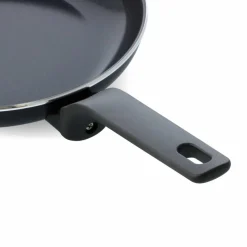 Essence stekpanna 30 cm, svart
