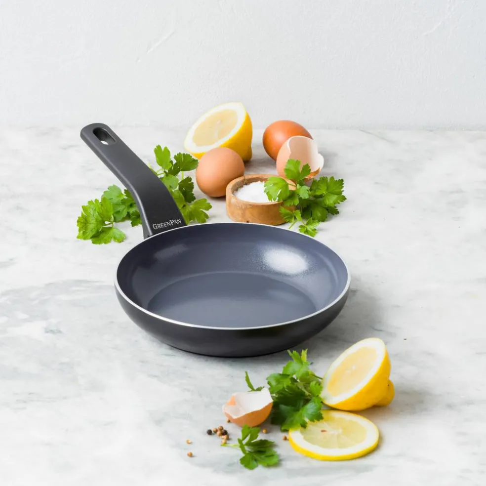 Essence stekpanna 30 cm, svart