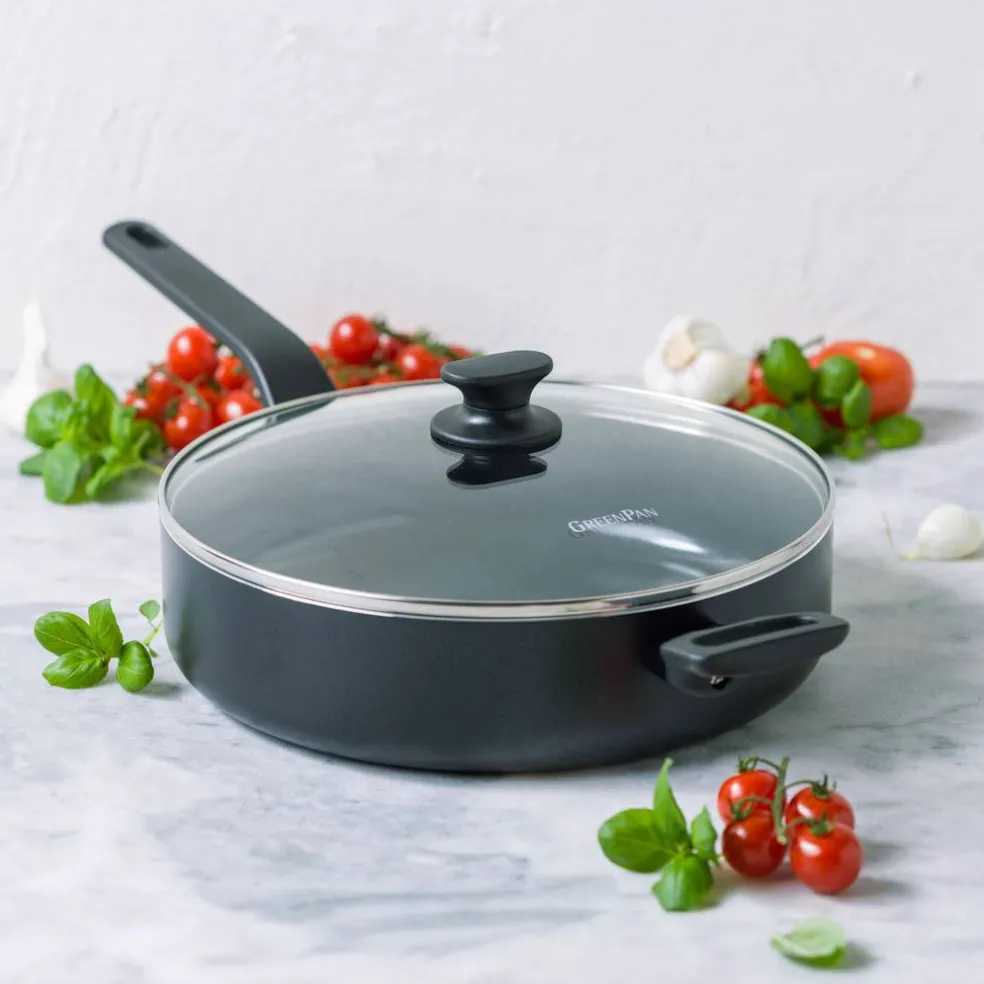 Essence stekpanna med lock 28 cm, svart