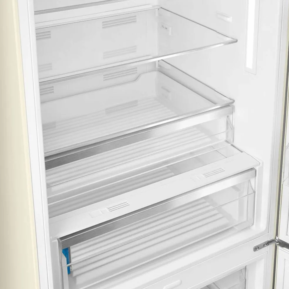 FAB38RPB6 högerhängd kyl/frys 70 cm, pastellblå