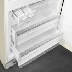 FAB38RPB6 högerhängd kyl/frys 70 cm, pastellblå