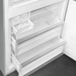 FA3905RX6 högerhängd kyl/frys 70 cm, rostfritt stål