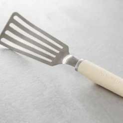 Flexibel stekspade, almond cream