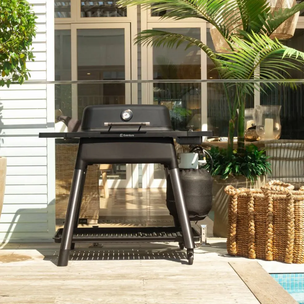 FORCE™ Gen III gasolgrill med redskapsset , svart