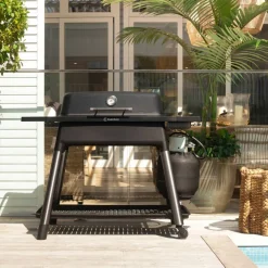 FURNACE™ Gen III gasolgrill med Premium toolkit, svart