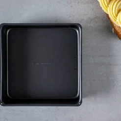 Fyrkantig Bakform Löstagbar Botten Non-stick 15 cm