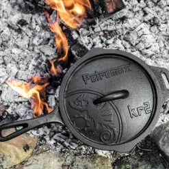 Gjutjärnskastrull med lock 2 liter