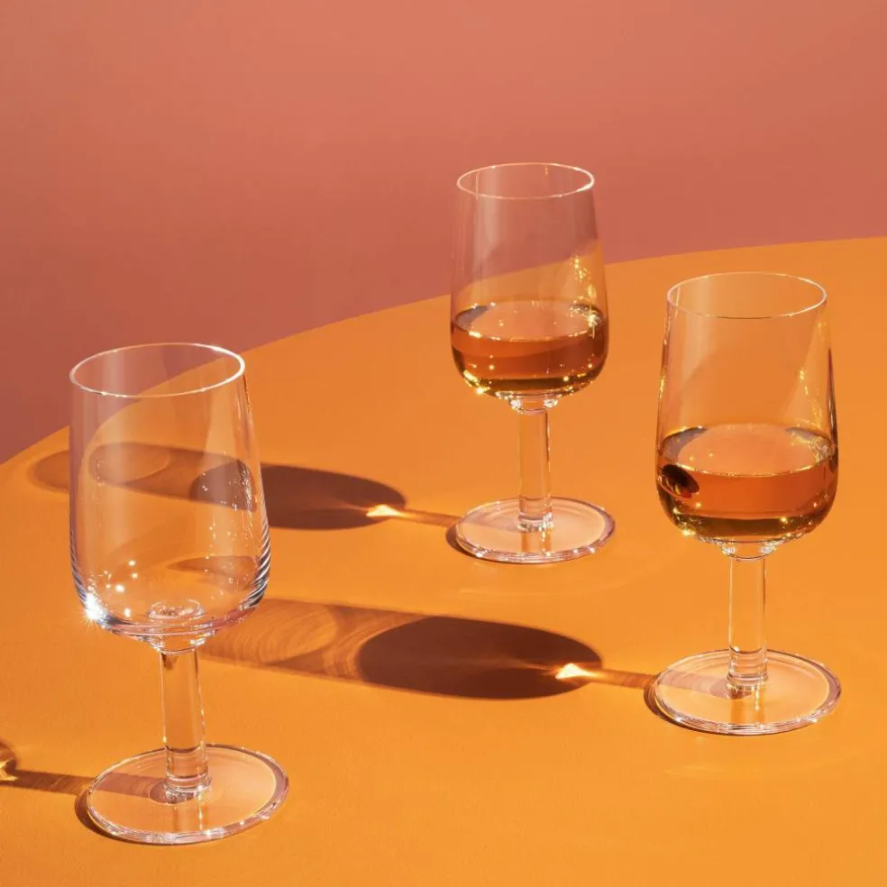Glas på fot 25 cm.