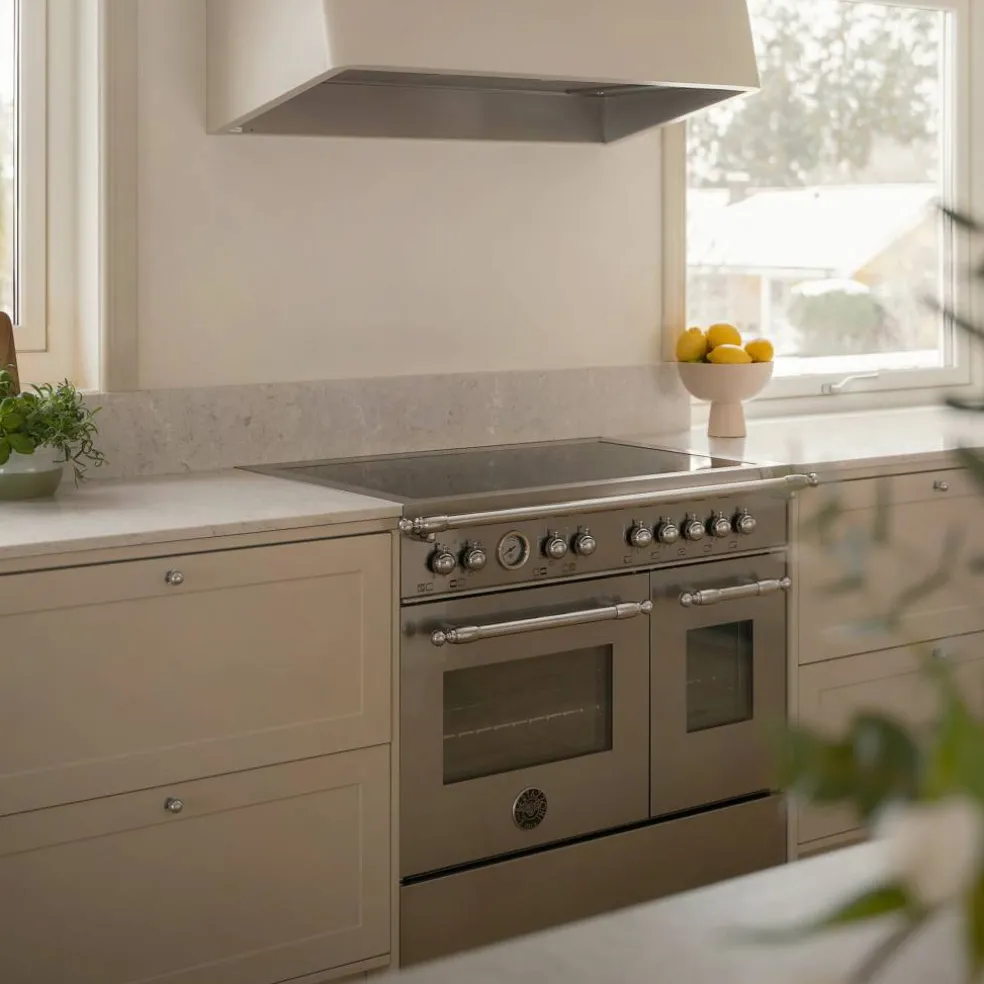 HER95I2EXT2 Heritage induktionsspis 90 cm med 5 zoner och 2 ugnar, rostfritt stål