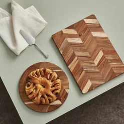Herringbone rektangulär skärbräda, 38 x 28 x 2 cm, akaciaträ