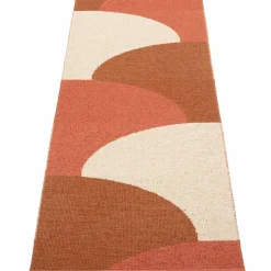 Hill matta 70 × 180 cm, brick/rust/cream