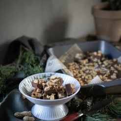 Julskål på fot 2019, Ø23 cm.
