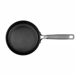 Kastrull med stålhandtag 18 cm, 1,9 liter, svart