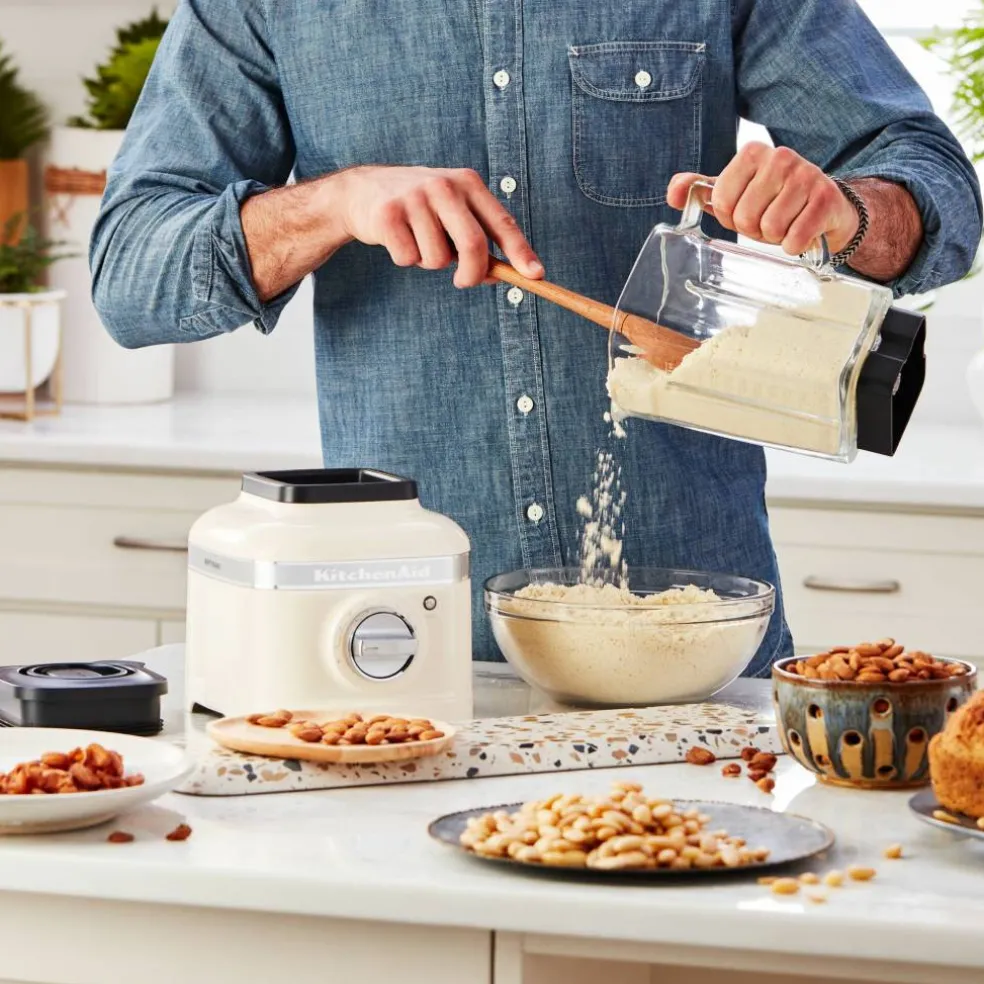 K400 Blender, almond creme