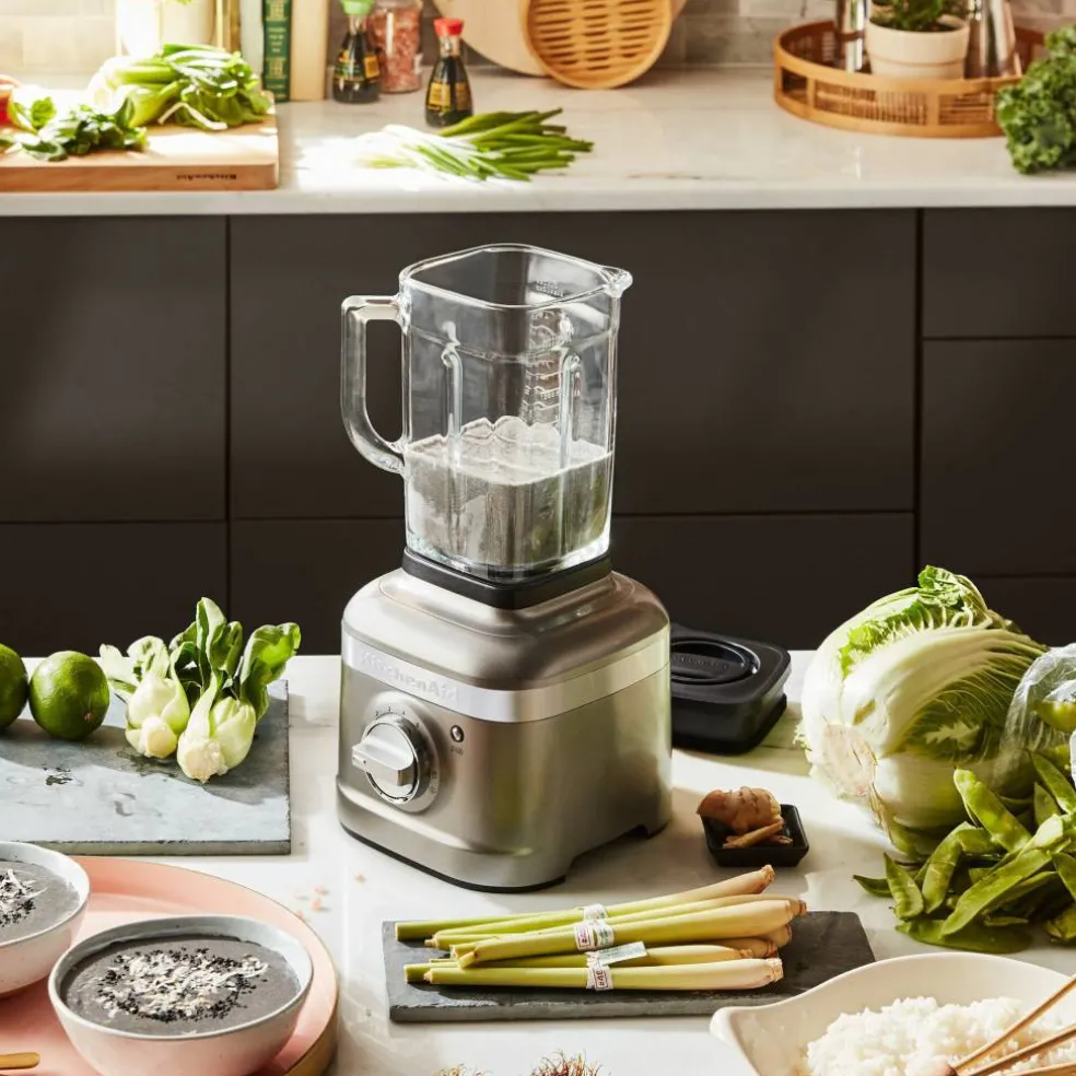 K400 Blender, Empire Red