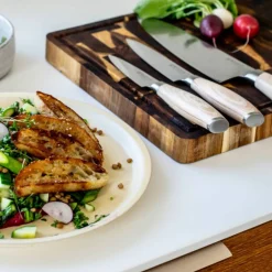 Knivset, 3 delar