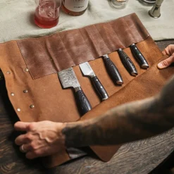 Knivväska med 7 fack, brun