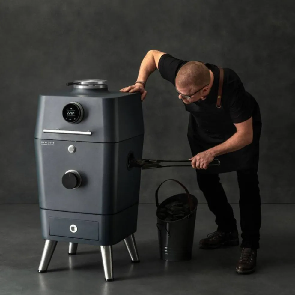 Kolgrill HBCE4KGEU 4K graphite