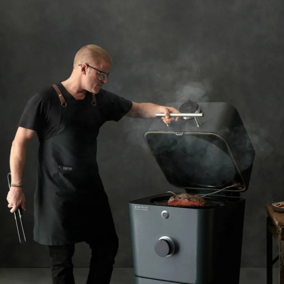 Kolgrill HBCE4KGEU 4K graphite