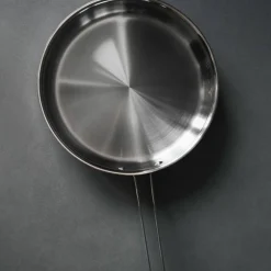Kroma M1K traktörpanna 28 cm, krompolerat stål