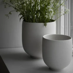 Kruka i stengods 21 cm, naturvit