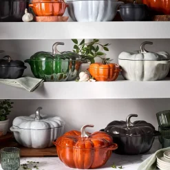 La Cocotte Pumpa gjutjärnsgryta 24 cm / 3,5 liter, kanel
