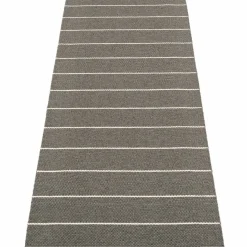 Matta Carl, 70 x 270 cm, black/charcoal