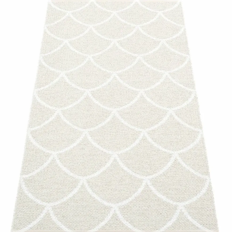 Matta Kotte, 70 x 150 cm, fossil grey/white