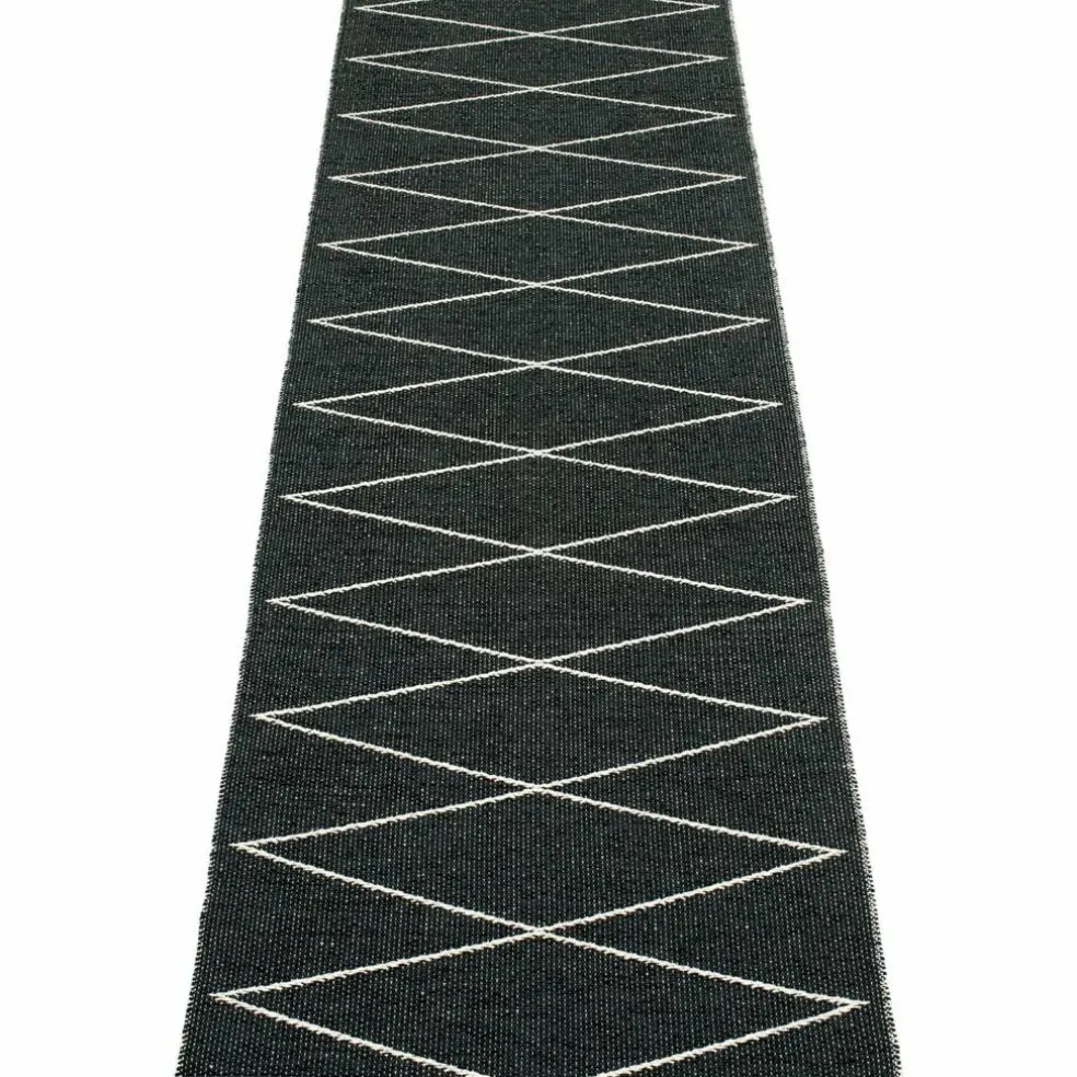 Matta Max, 70 x 240 cm, black/vanilla