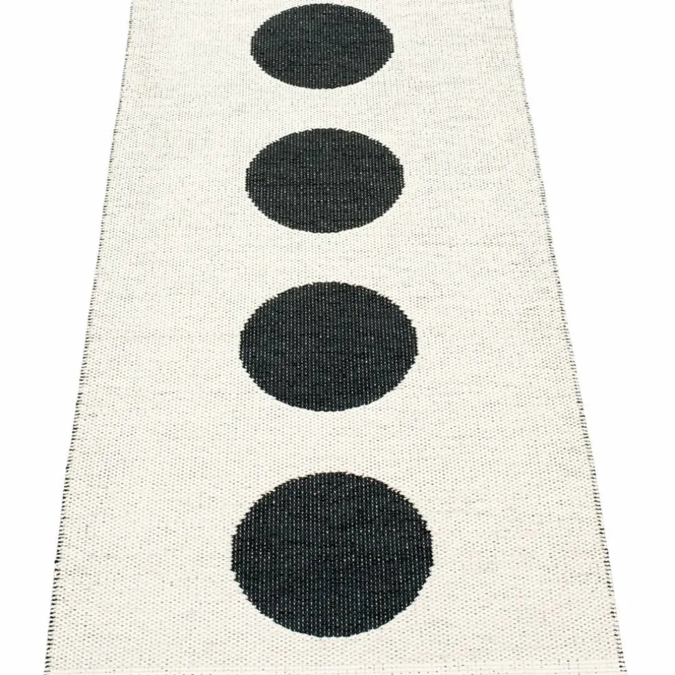 Matta Vera, 70 x 300 cm, black/vanilla