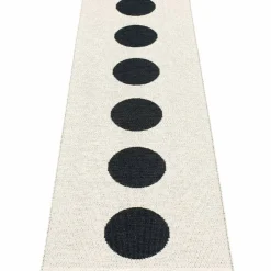 Matta Vera, 70 x 225 cm, black/vanilla