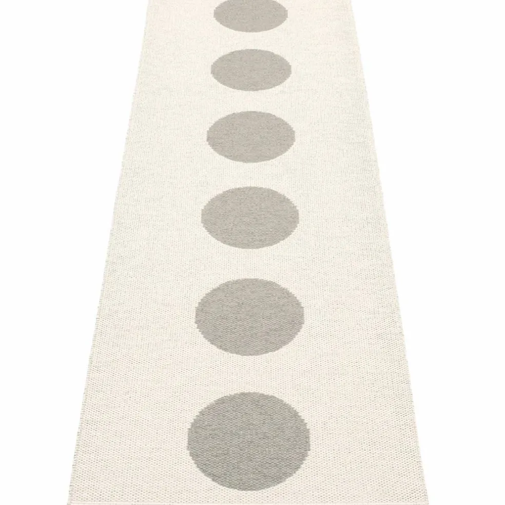 Matta Vera, 70 x 225 cm, warm grey/vanilla